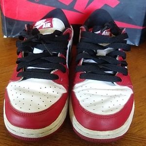 Jordan Retro 1 Low